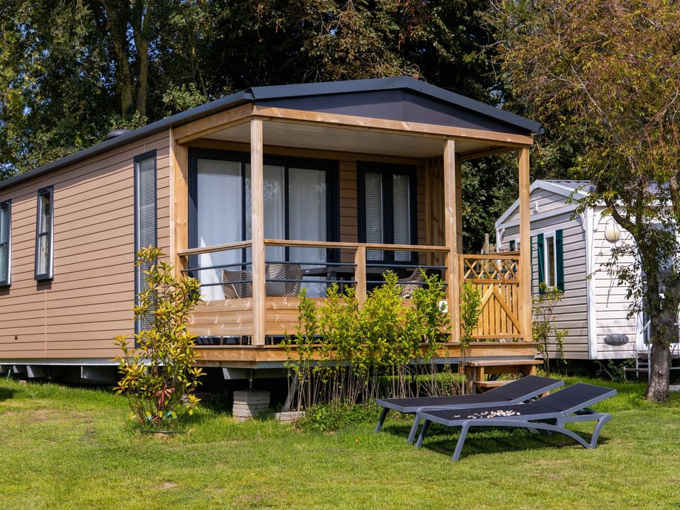 Holiday Home Exterior [summer]
