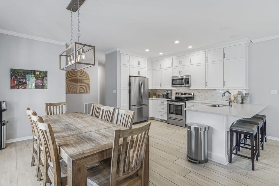 Seagrove by the Sea - BVE - Seagrove Beach - Second Floor - Dining/Kitchen Area