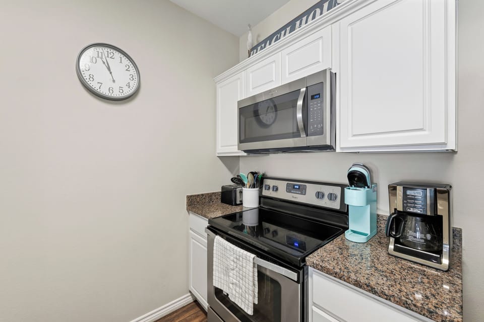 Your fully equipped kitchen has everything you need to prepare home-cooked meals, from the granite countertops to modern appliances and a coffee maker for lazy mornings.