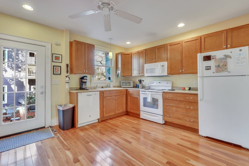 Step into the well stocked kitchen where you'll have everything needed to prepare home cooked meals!