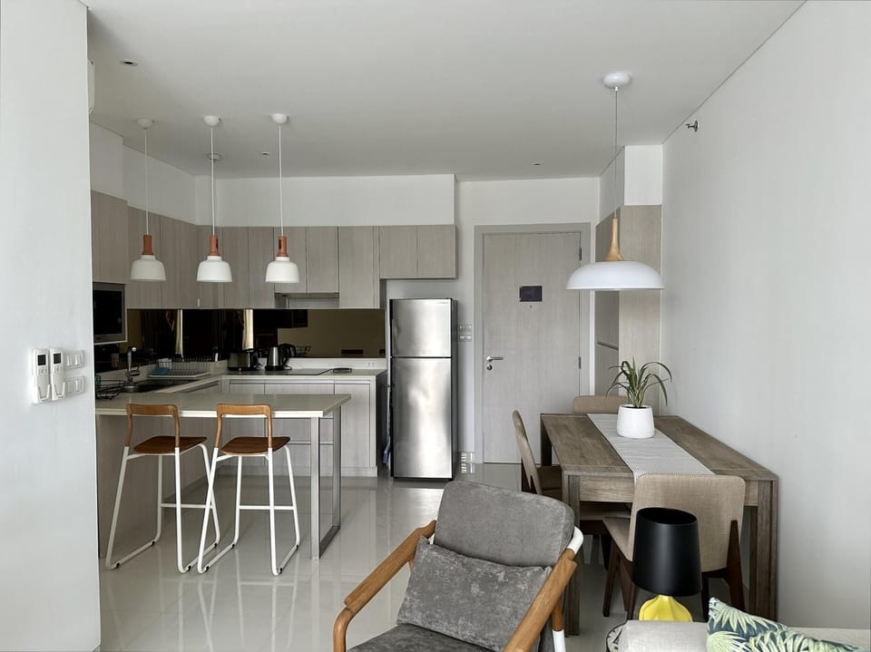 2 bedroom Condo at Cassia Laguna (122)