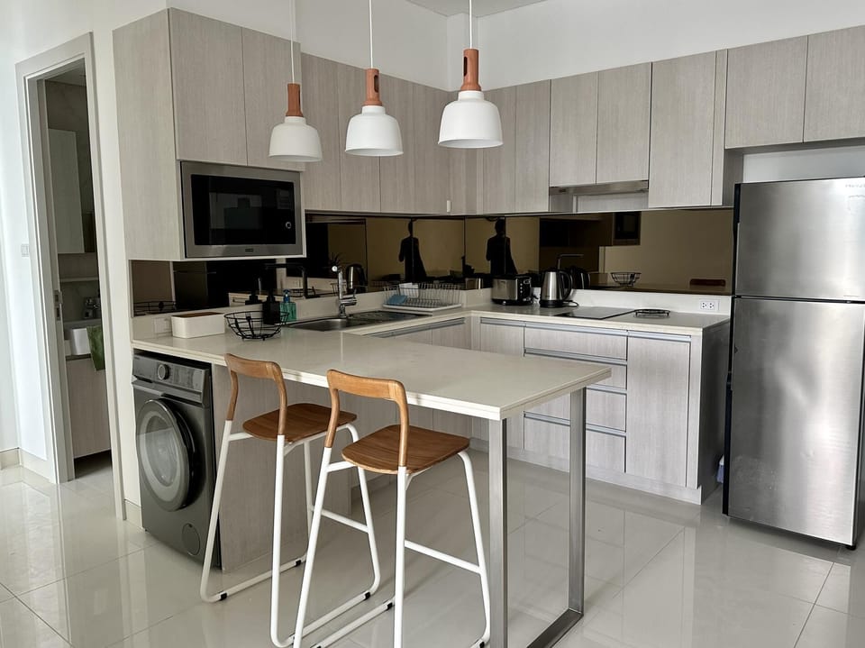 2 bedroom Condo at Cassia Laguna (123)