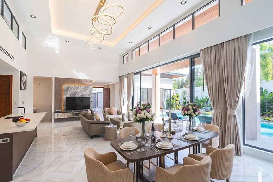 3 bedroom luxury pool villa in Cherng Talay (141)
