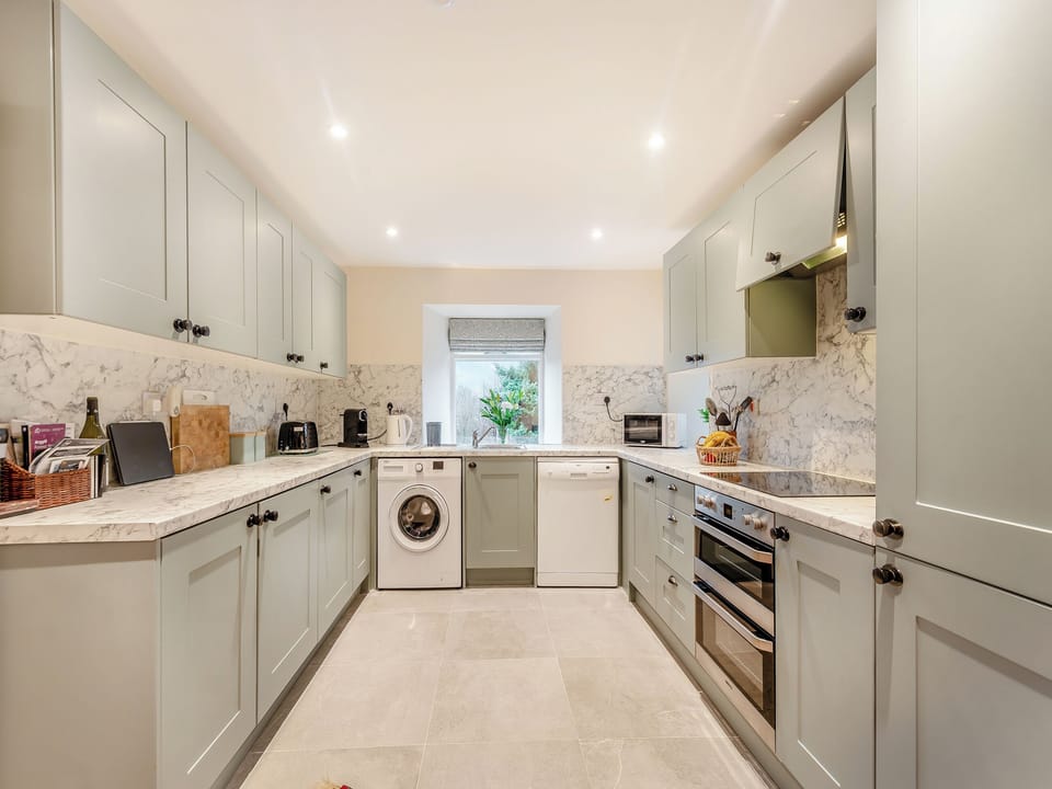 Kitchen/diner | The Holly Trees- Holly Tree Lodge - The Holly Trees, Kilmun, near Dunoon
