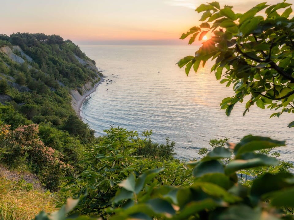 Water, Sky, Plant, Azure, Natural Landscape, Cloud, Body Of Water, Vegetation, Sunlight, Coastal And Oceanic Landforms