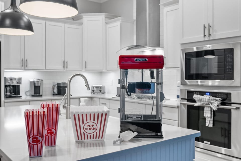 Popcorn Machine!