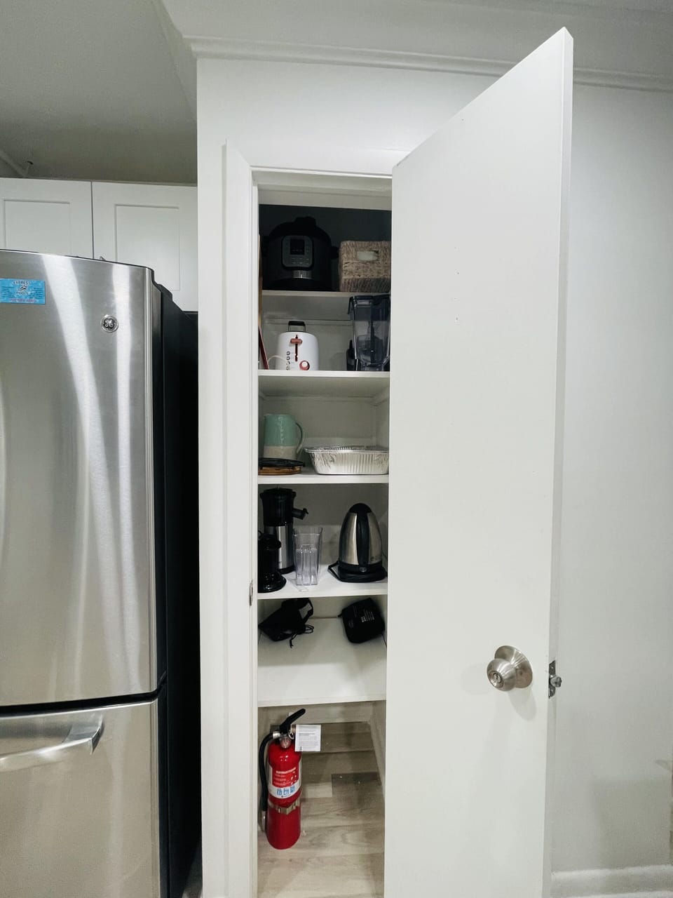 Slow cooker, Toaster, Juicer, Blender, Electric Kettle, First Aid Kit and more
