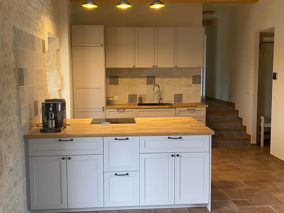fully equiped kitchen