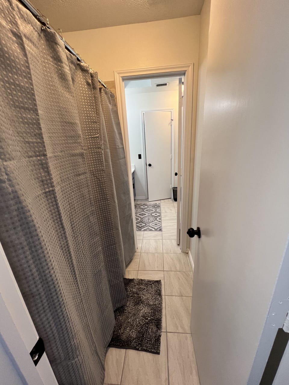 Shared tub/shower