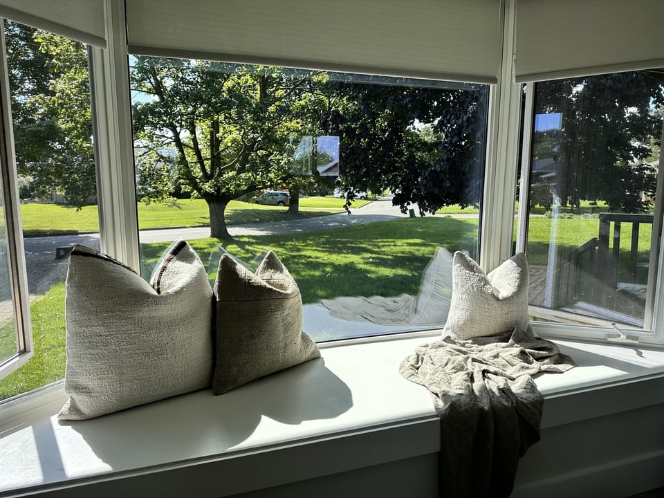 Discover the charm of our adorable and quiet (and extremely safe) neighbourhood!