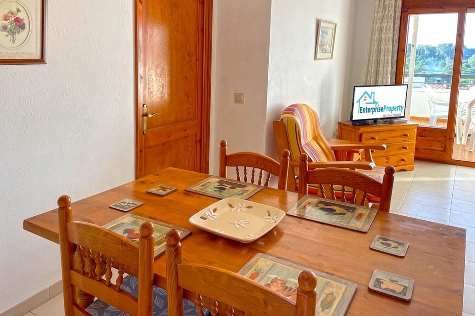 Living-Enterprise-Property (1)