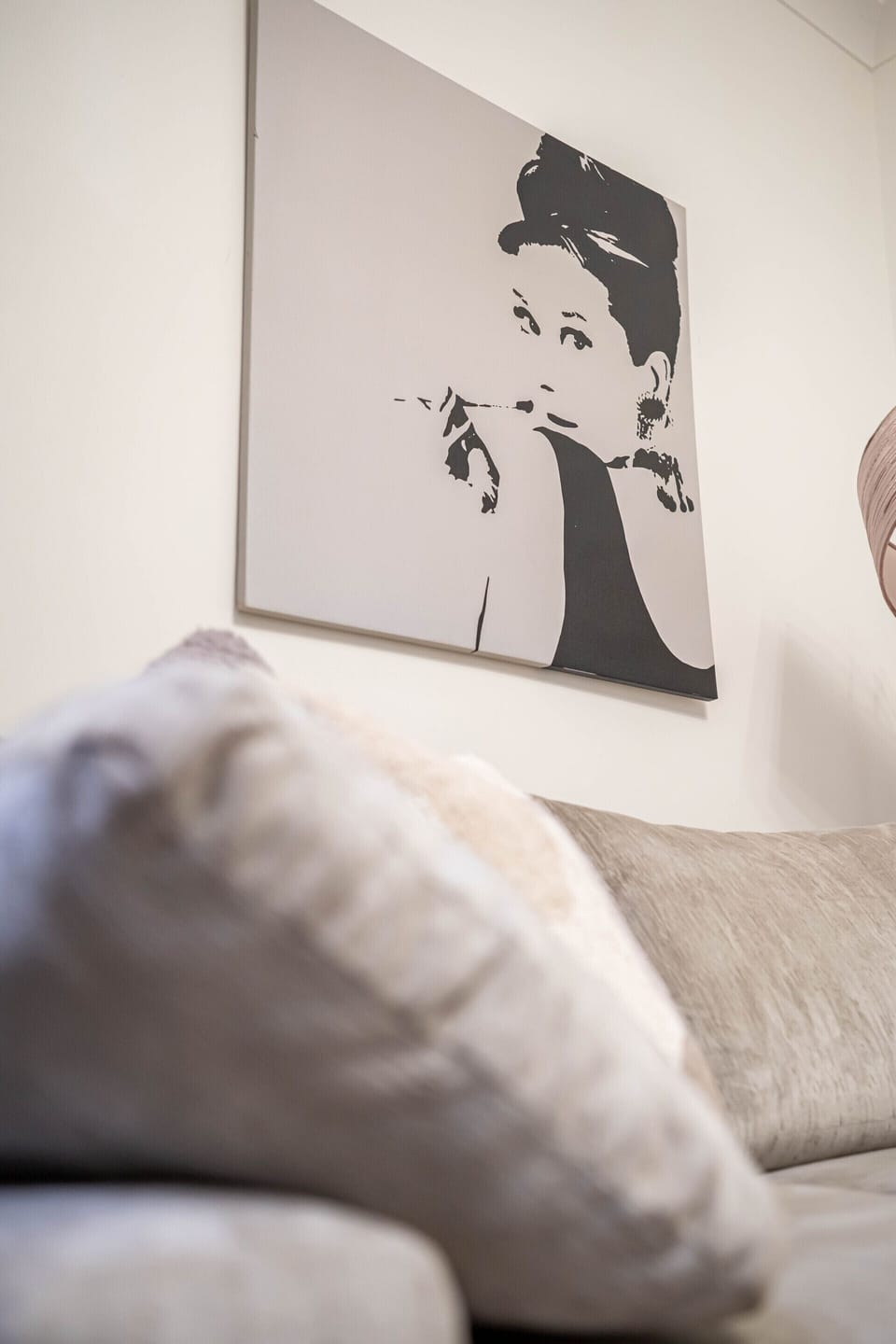 Living Room / Lounge