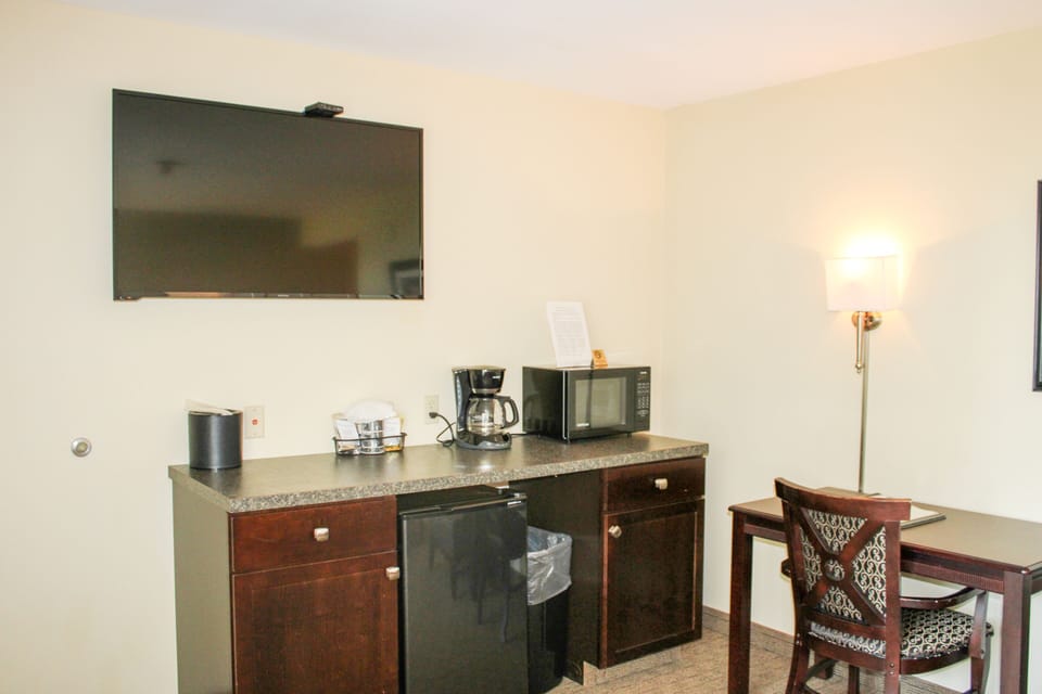 how to book vacation homes in Kelleys Island