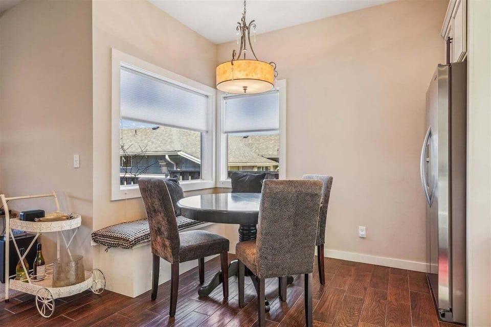 Kitchen Nook at Holiday House