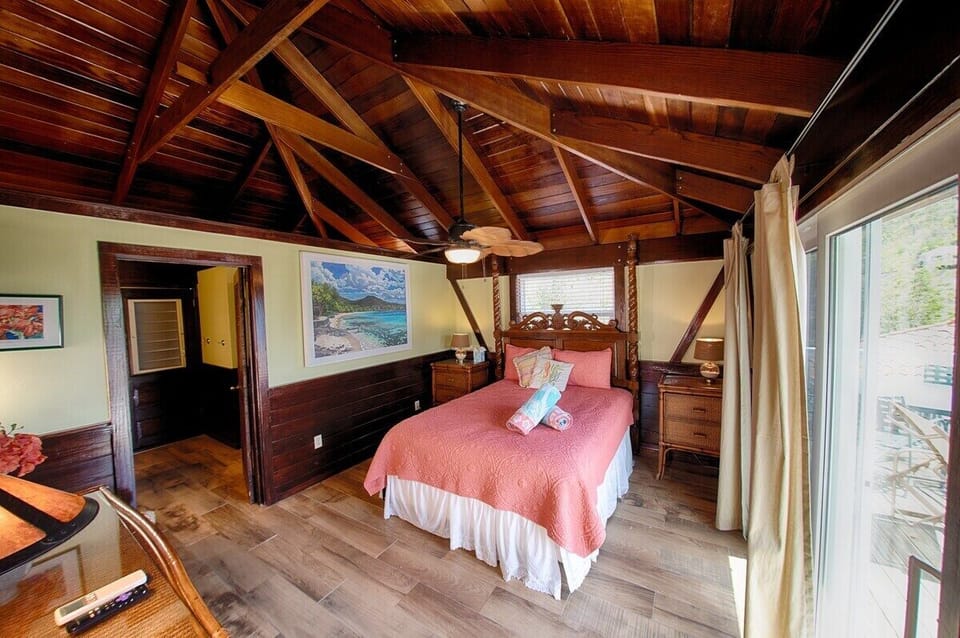 Queen Bedroom in Upper Level of Guest House with Private bath