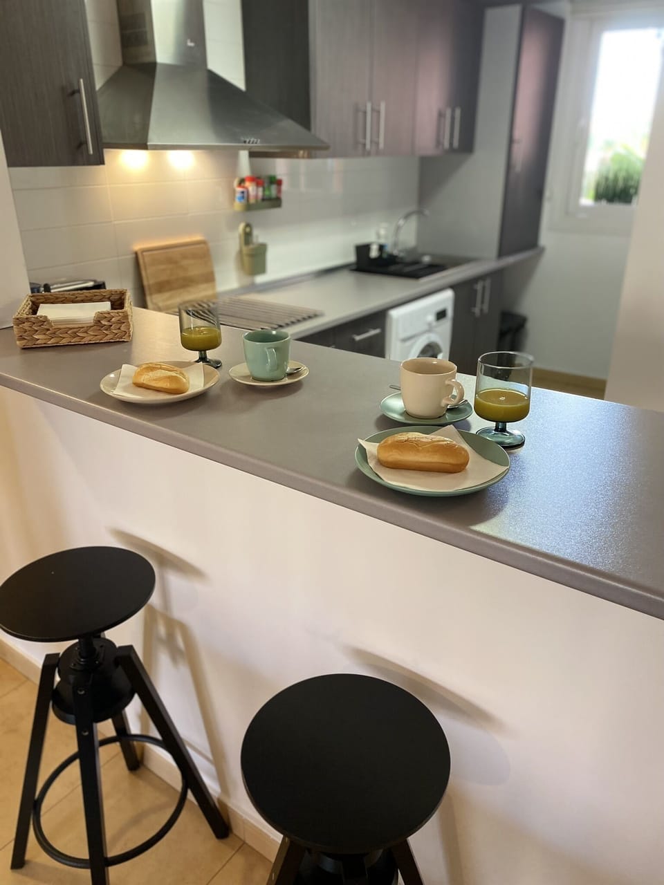 Kitchen counter