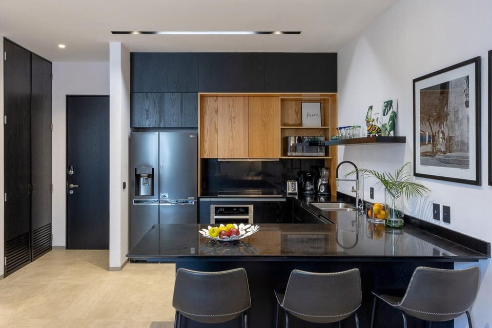 Open kitchen with plenty of space