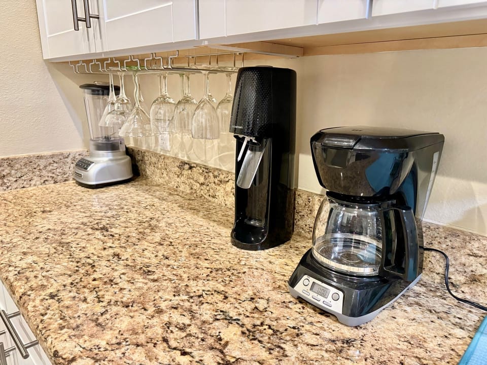 Kitchen counter