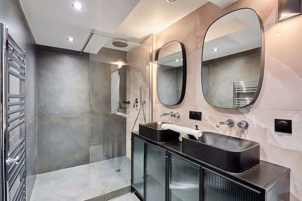 Salle de douche sans toilette