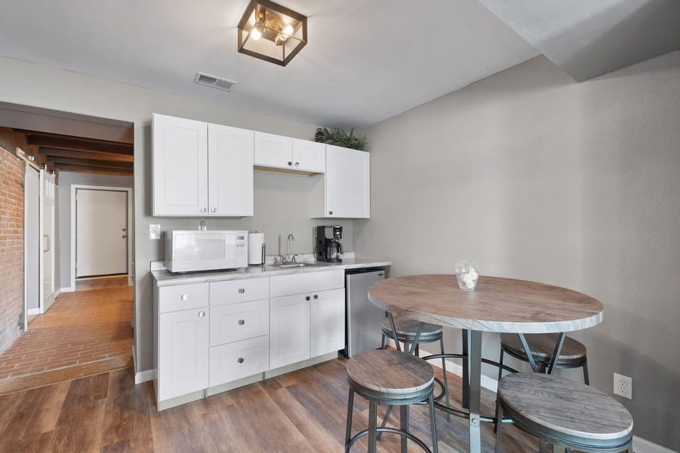 4-web-or-mls-Grafton127