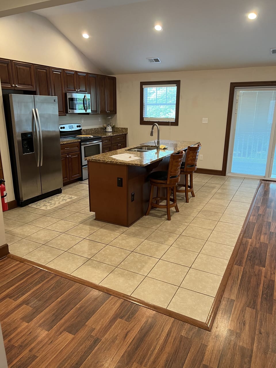 Floor, Flooring, Indoors, Microwave, Hardwood