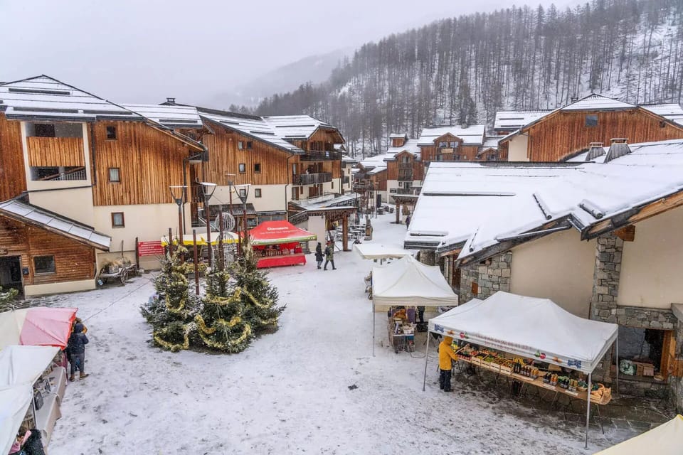 Snow and ski sports