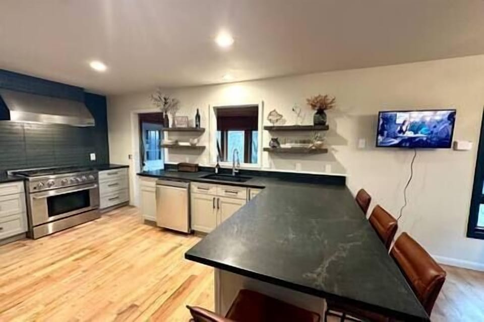 90e274e6 1ecb 4ff5 b7b4 cb160a1eb8f5