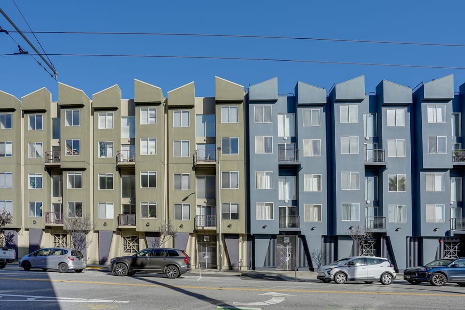 Building Exterior | Garage Parking (1 Vehicle) | Free Street Parking