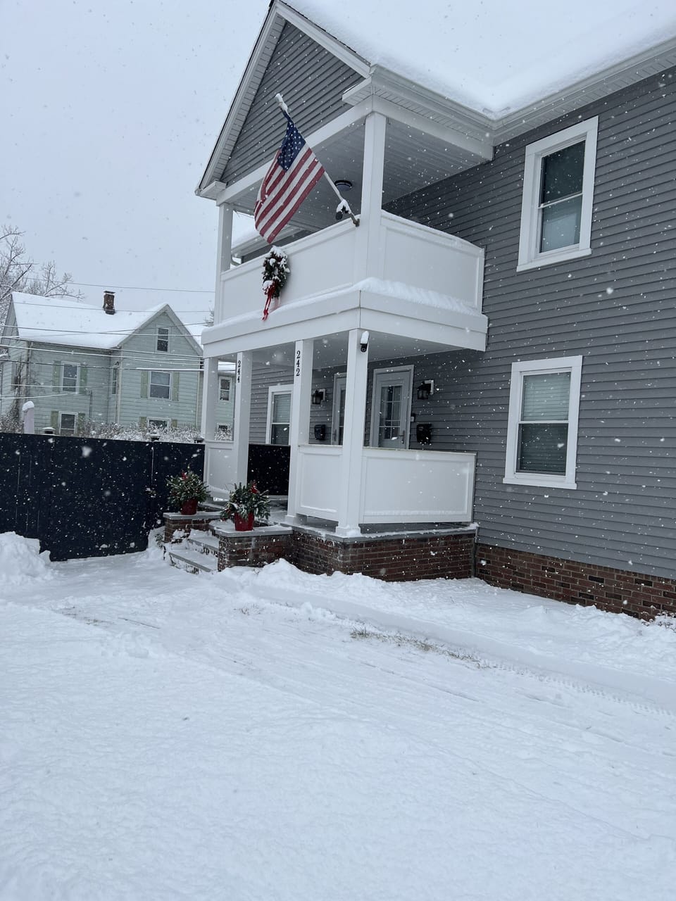 First snowfall of 2024.
