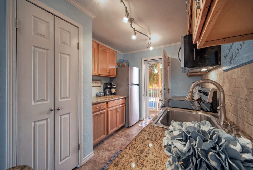 Entrance is near the kitchen.