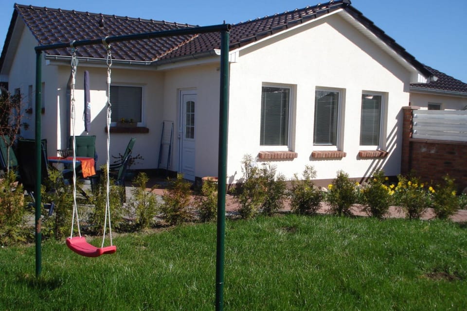 Garden [summer]