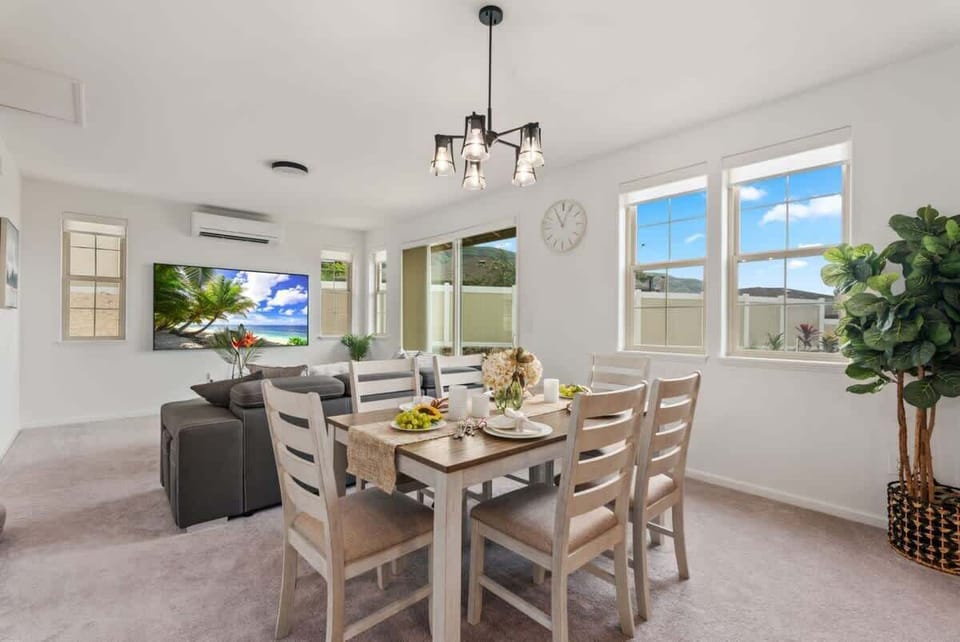 Comfortable dining space that feels like home
