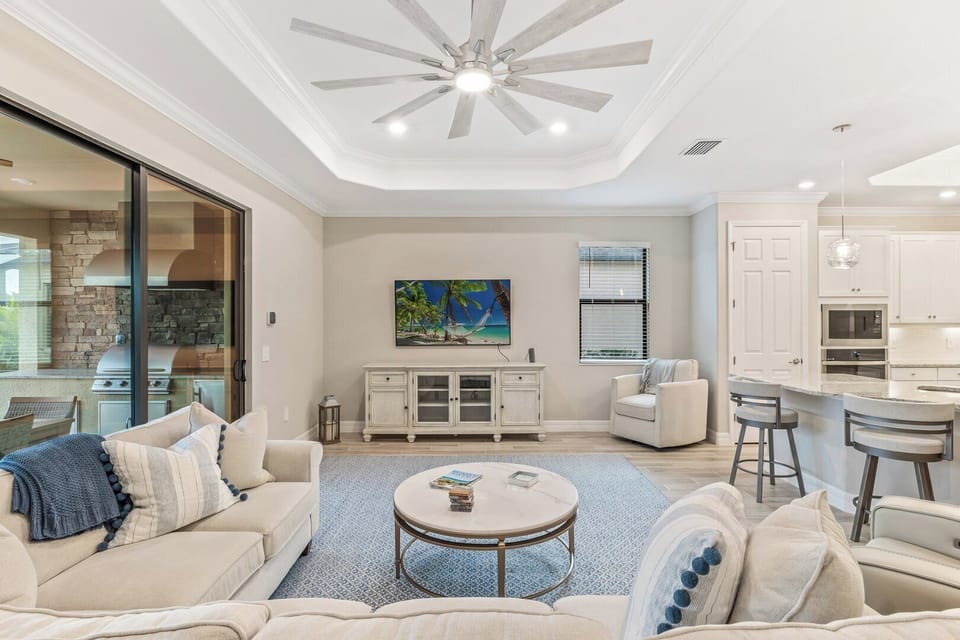 Spacious & Spectacular designed home