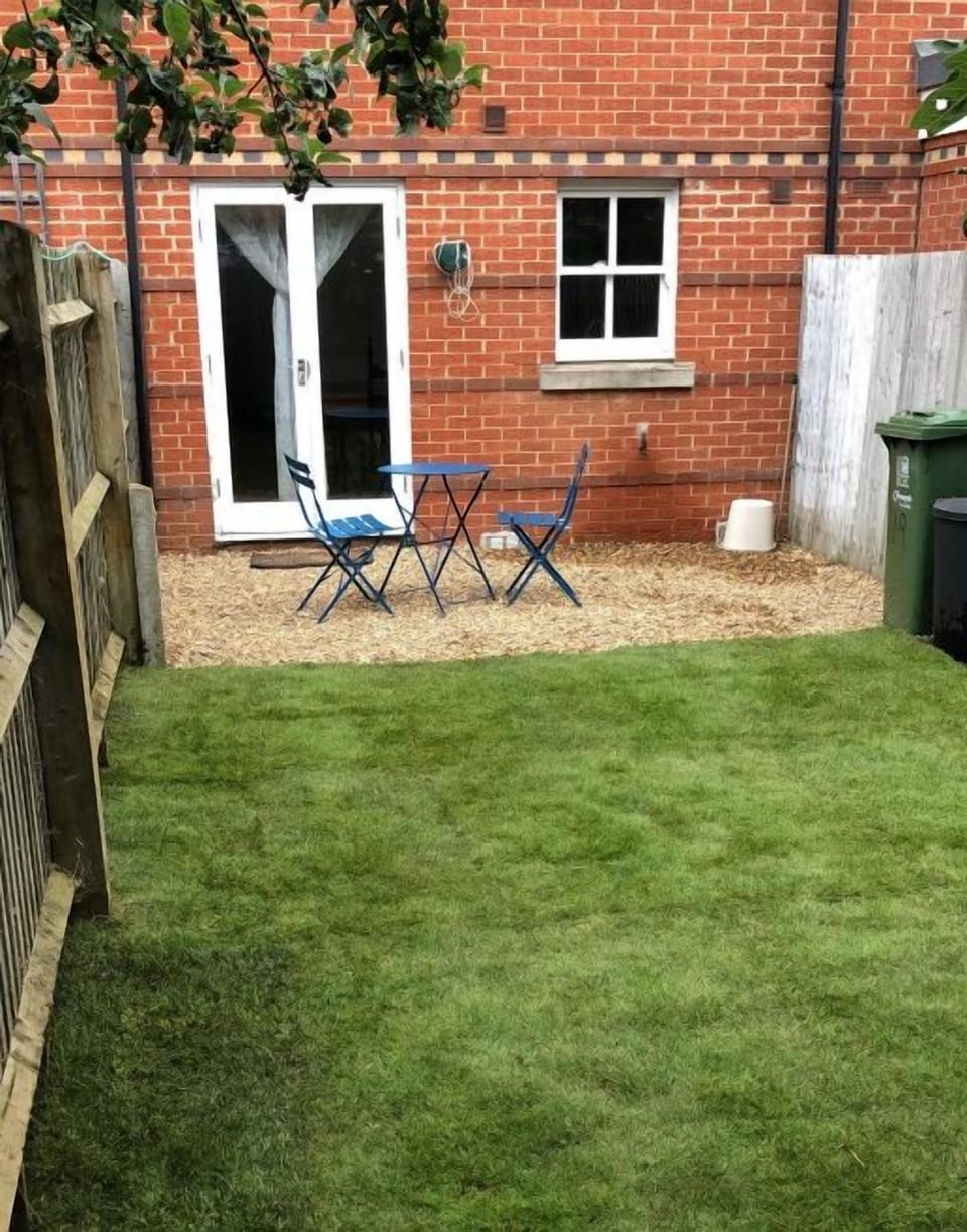 Garden with outdoor seating and table