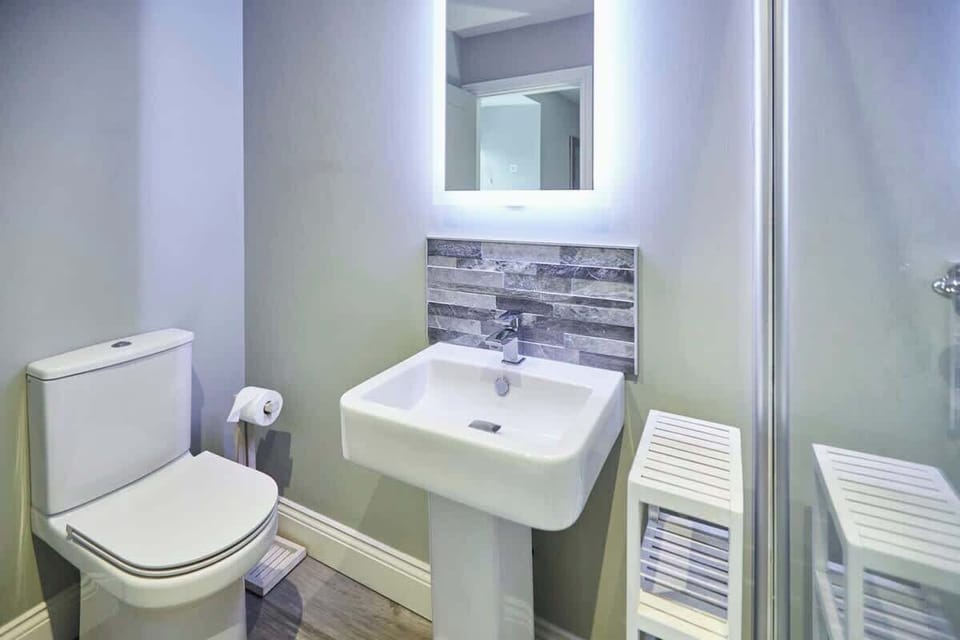 The Nook, Fenwick - Host & Stay