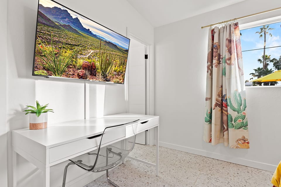Primary: King Bed (Casper mattress)  50" Smart TV (YouTube TV)  Blackout Curtains