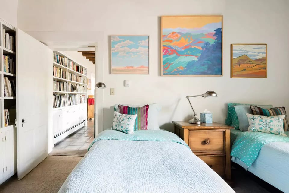 Twin Guest Bedroom