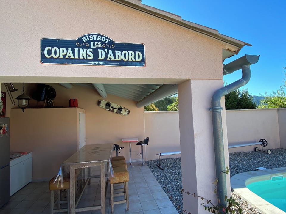 Bar piscine