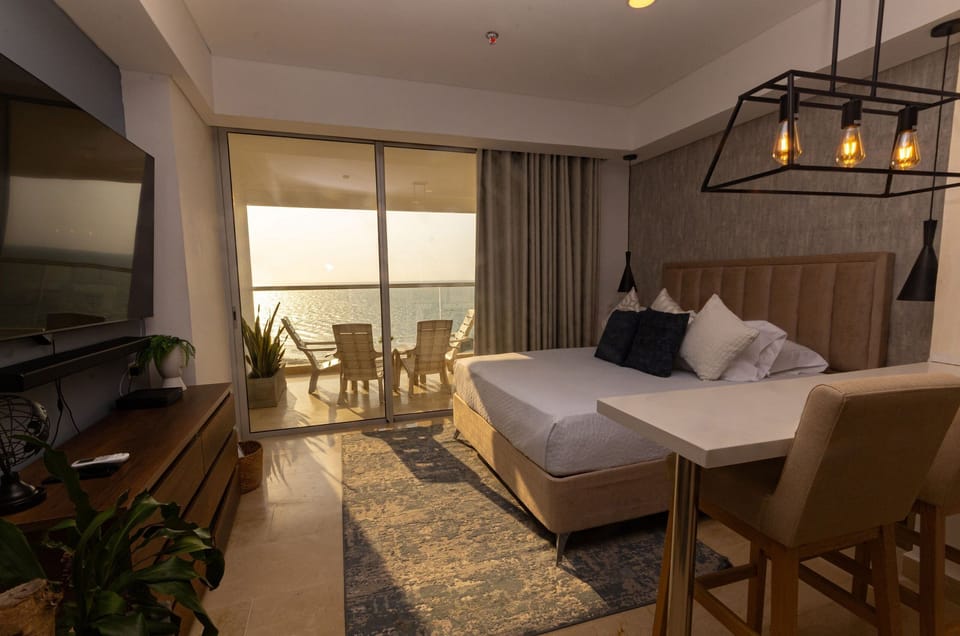 Photo of the whole room,Sunset,Sea view