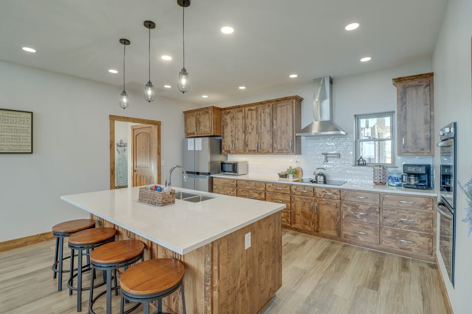 Kitchen | Cooking Basics | Main Floor