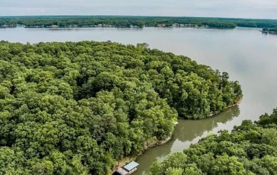 Arial view of our small, calm cove off main lake