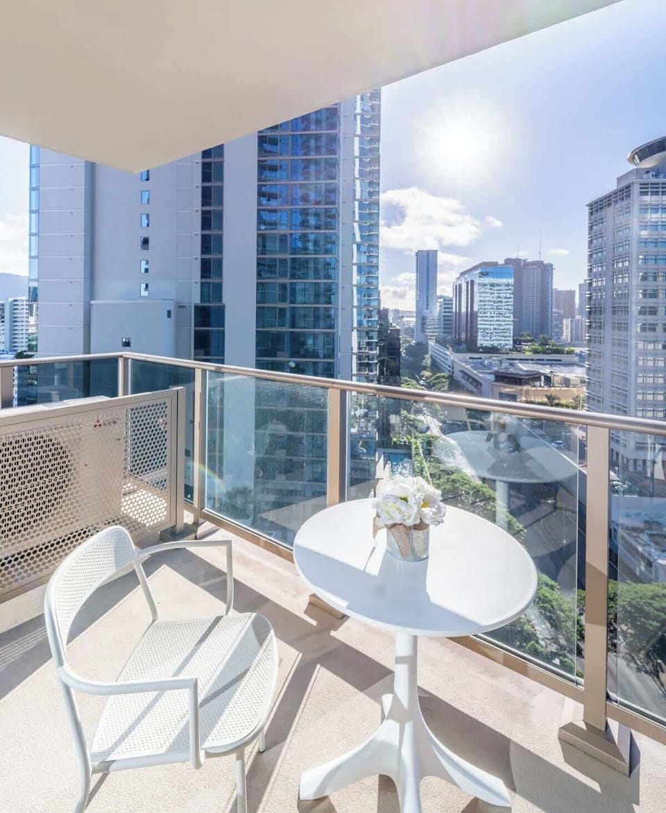 This is a perfect backdrop of relaxation, creating a perfect atmosphere for you to enjoy moments of calmness.