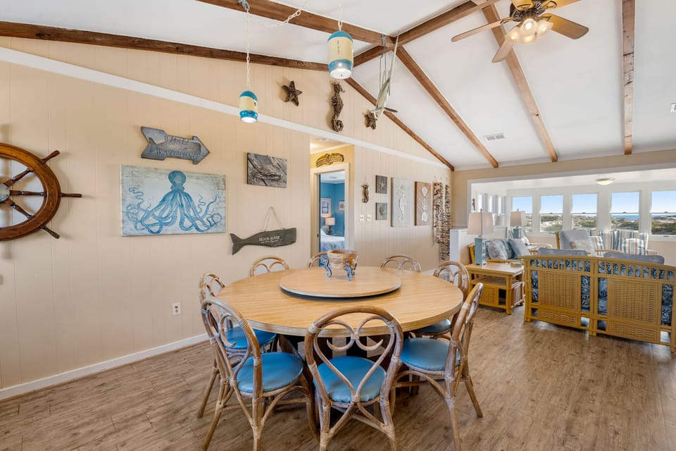 HISA07: Afterdune Delight | Top Level Dining Area