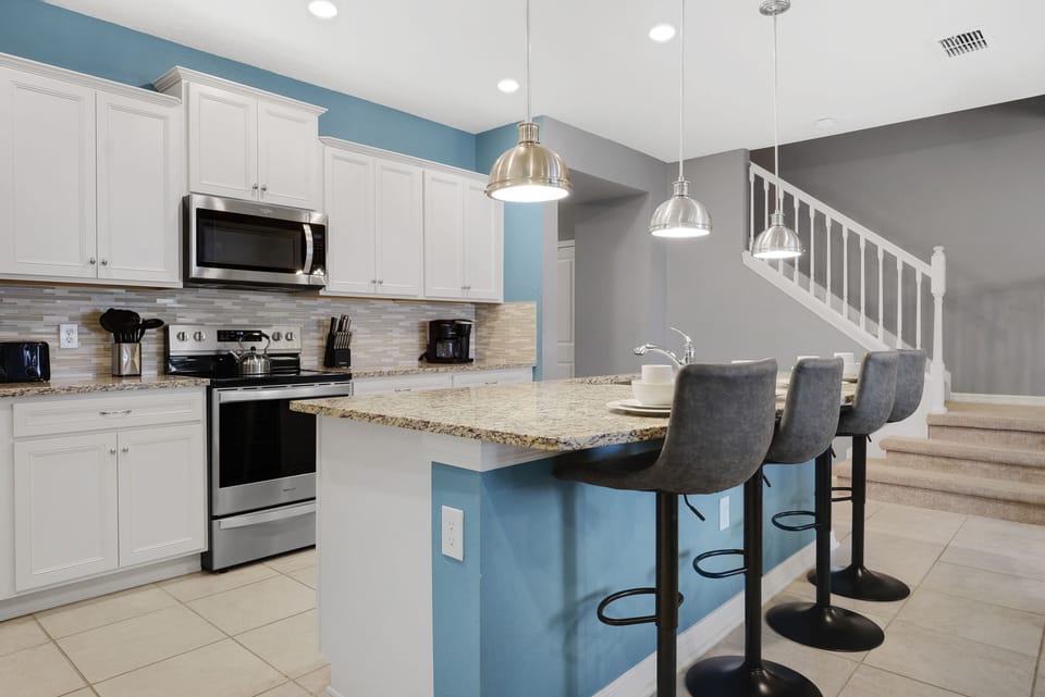 Indoors, Kitchen, Microwave, Oven, Kitchen Island