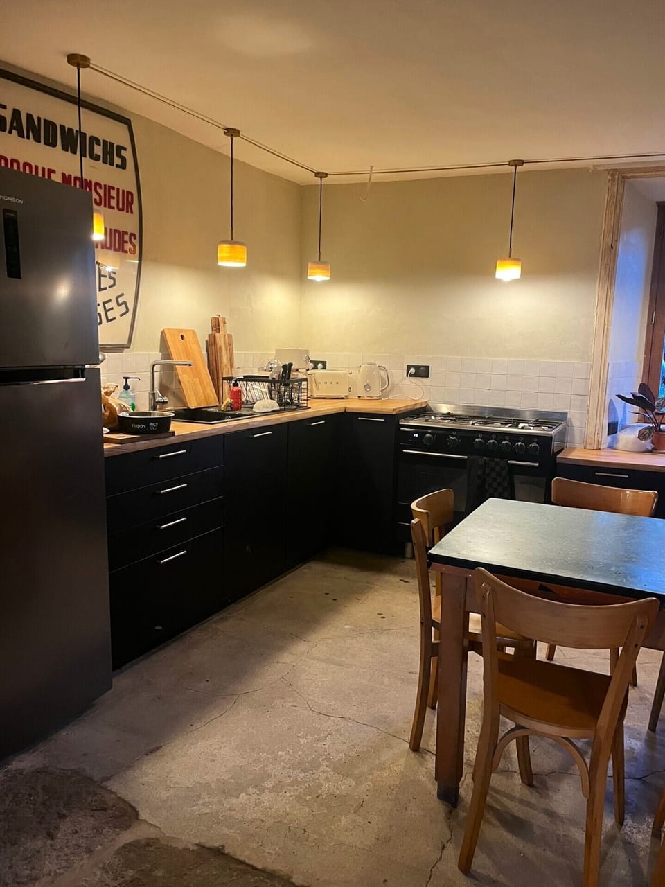 Private kitchen