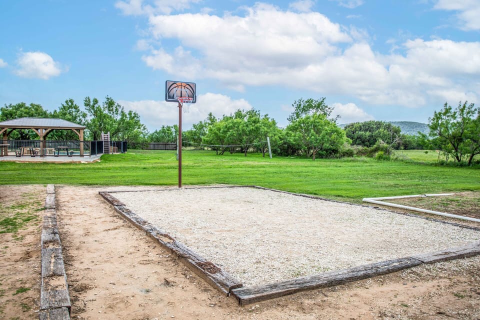 Sport court