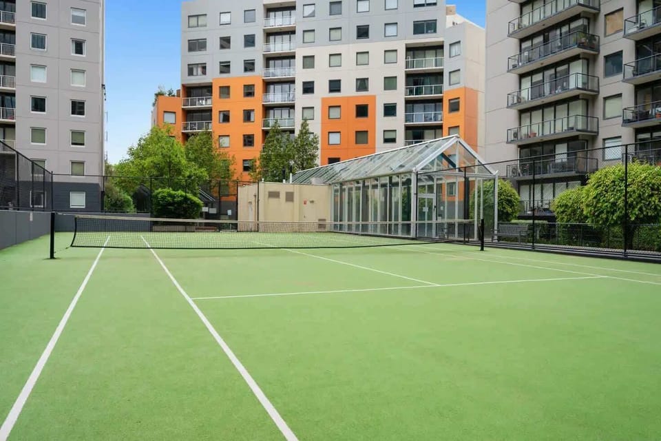 Sport court