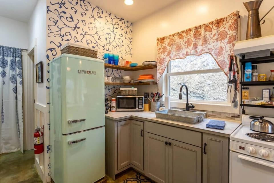 Well Equipped Kitchen