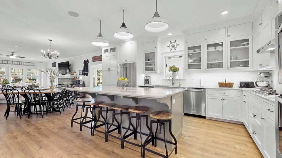 Gorgeous kitchen with seating for 12 at the table and 6 at the island