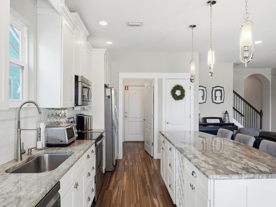 Kitchen - Modern Appliances - First Floor